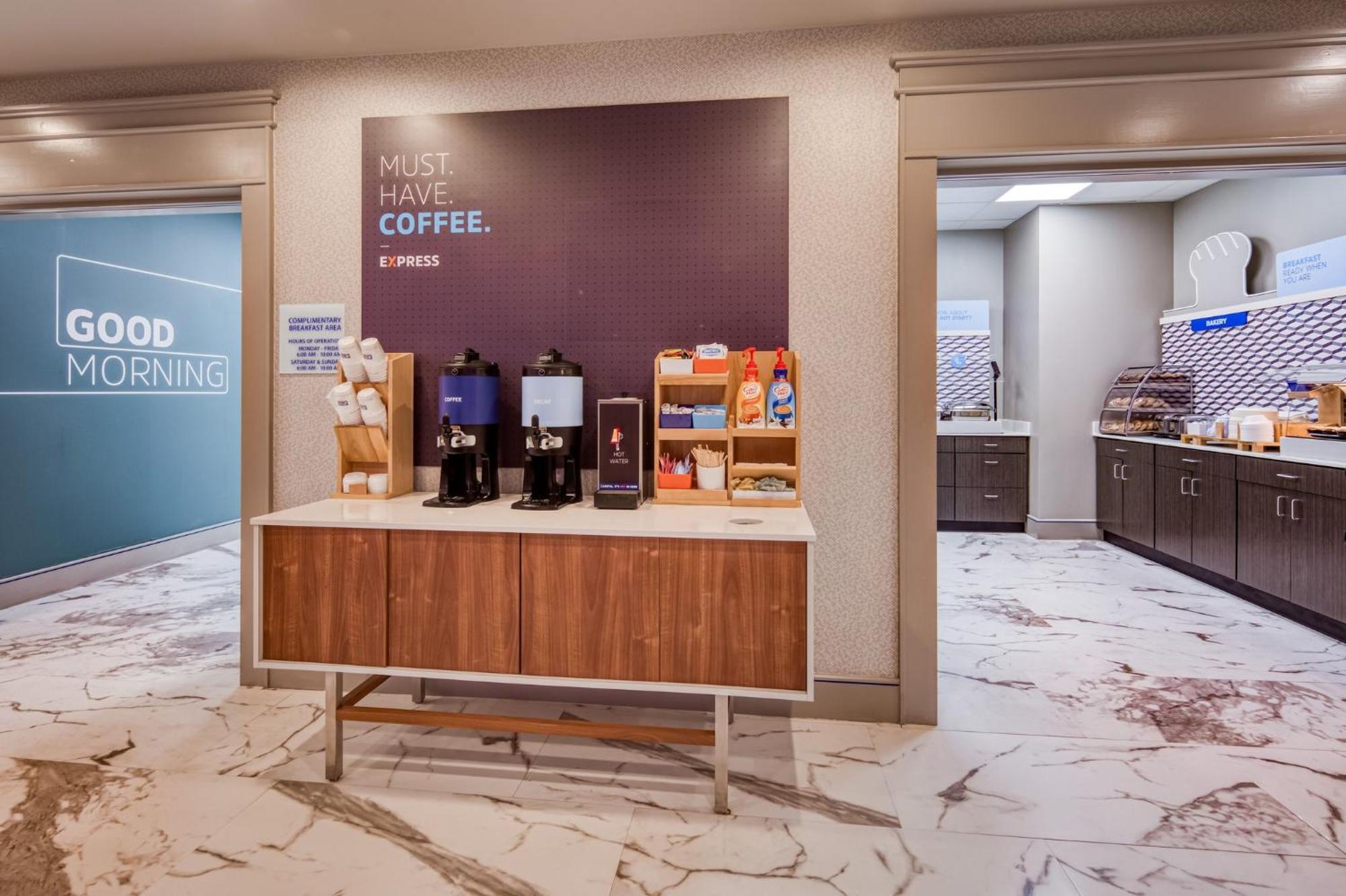 Holiday Inn Express - Kansas City Downtown By Ihg Zewnętrze zdjęcie